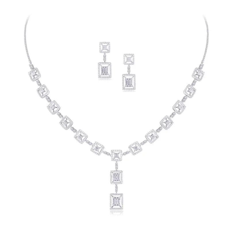 Flint diamond necklace