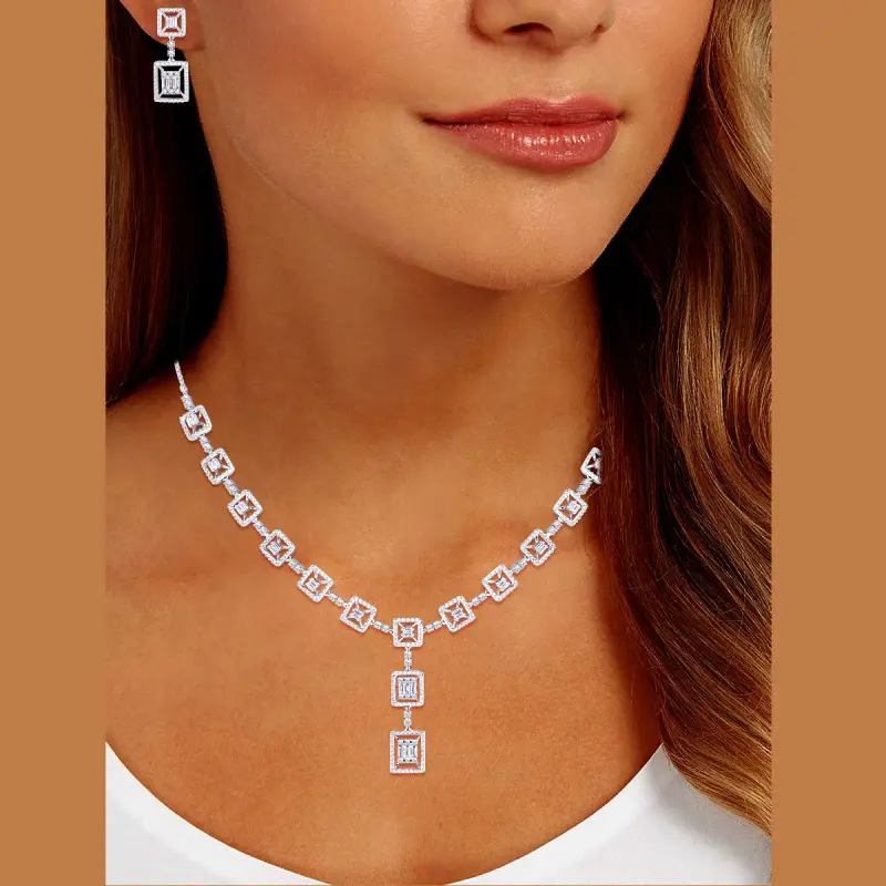 Flint diamond necklace